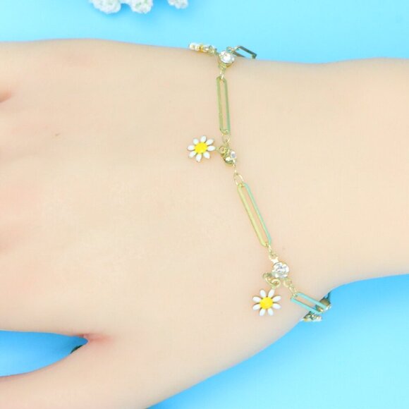 Chic & Stylish Bracelet – A Thoughtful Gift for Women and Girls, DYC1068 - Picture 7 of 8